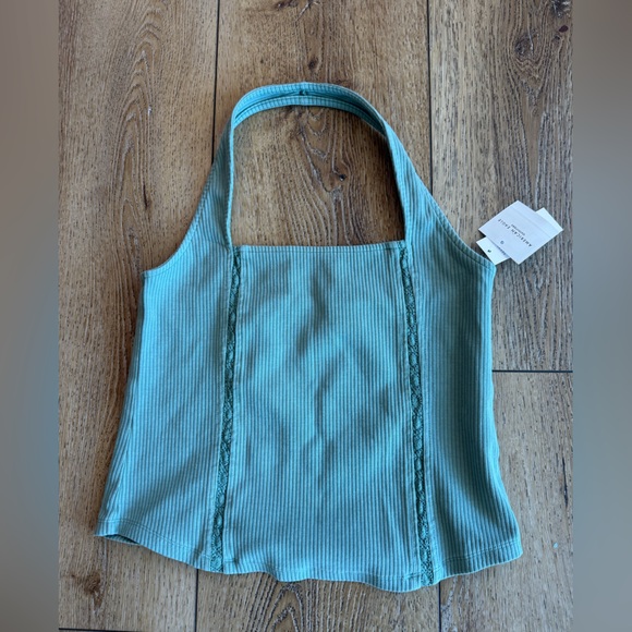 Green Ribbed Halter Top - Picture 3 of 4